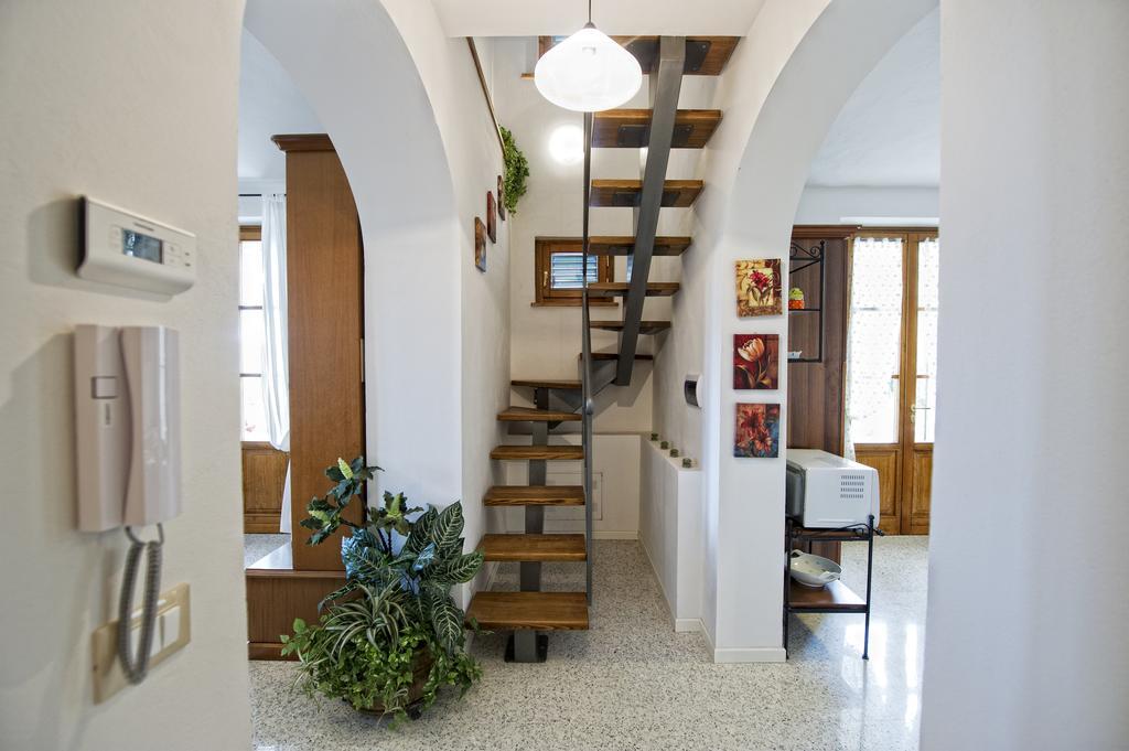 Villa Tancredi Foiano Della Chiana Zimmer foto